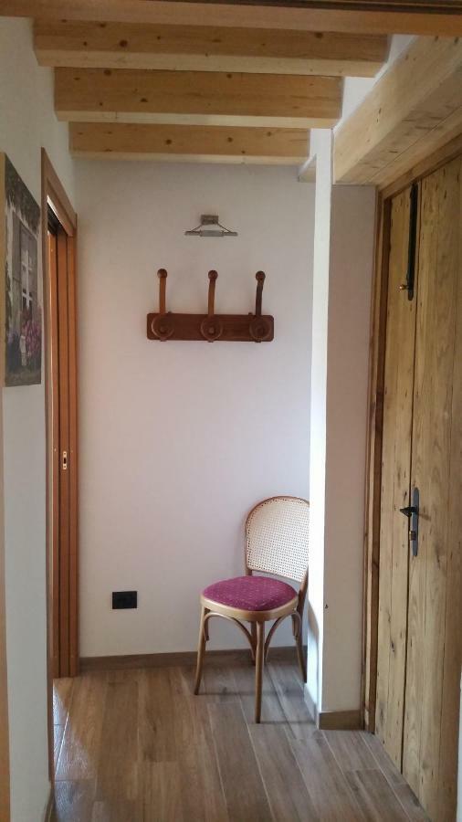La Tana Del Tasso Rooms&Breakfast Camerata Cornello Dış mekan fotoğraf